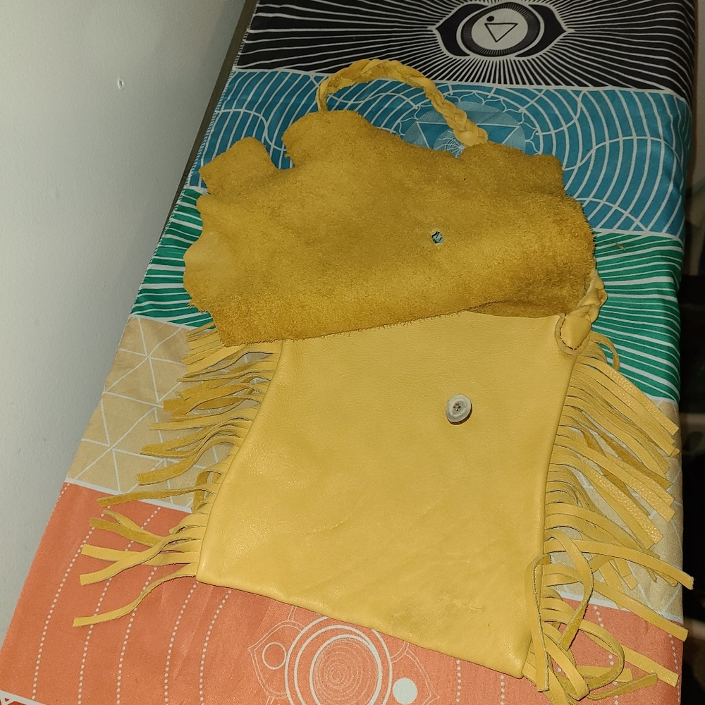 Purse - Picture 2 of 3